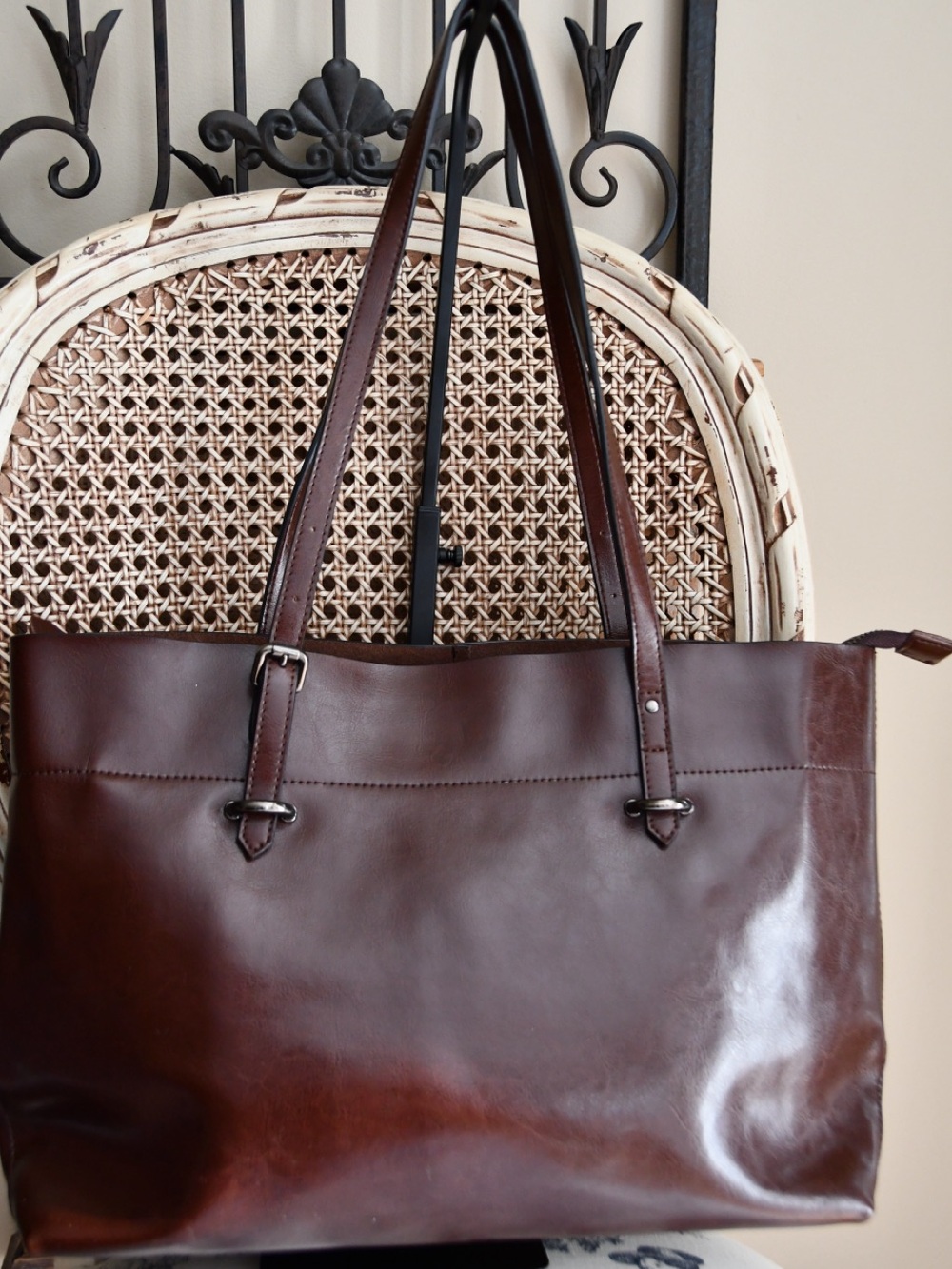 Women's Brown Leather Tote Bag - Minimal Leather Shoulder Tote